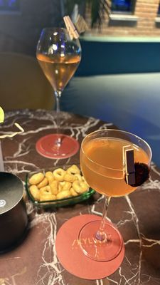 Skyline Rooftop Bar by null