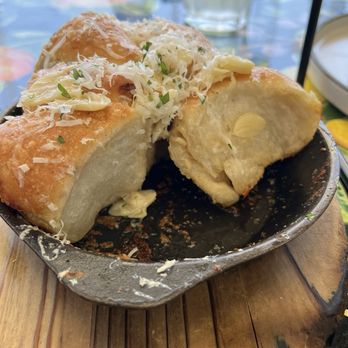 Truly Pizza - Garlic Pull Apart Bread - Pizza Near Me - Dana Point, California