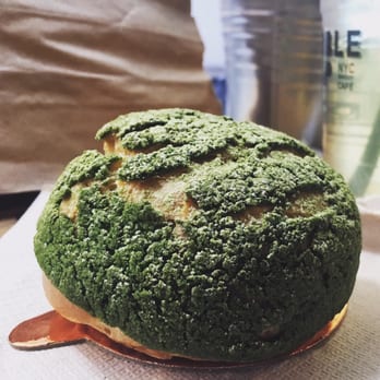 Bibble & Sip - Matcha green tea cream puff - Coffee & Tea Near Me - New York, New York Bibble & Sip - Matcha green tea cream puff - Coffee & Tea Near Me - New York, New York
