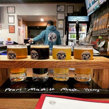 Whiskers Brewing - a flight of beer glasses - Brewpubs Near Me - Newville, Pennsylvania Whiskers Brewing - a flight of beer glasses - Brewpubs Near Me - Newville, Pennsylvania