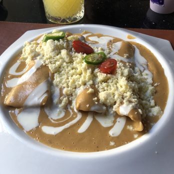 Casa Valadez - Enfrijoladas de chorizo. Delicious - Mexican Near Me - Guanajuato, GUA