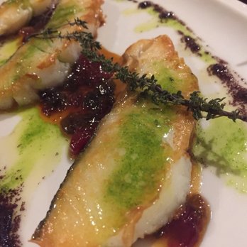 Salvador Rojo - Bar 33 - Gastropubs Near Me - Seville, SE Salvador Rojo - Bar 33 - Gastropubs Near Me - Seville, SE