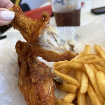 Kukuruku crispy chicken - 2 pcs Crispy Chicken Combo - Desserts Near Me - Lakeland, Tennessee