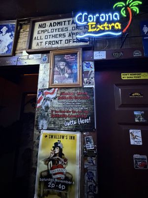 Swallow's Inn by null