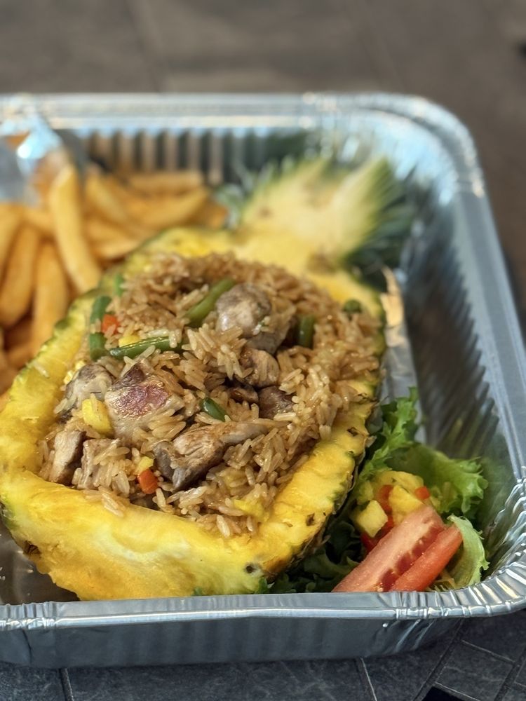 Pryceless Island Grill Food Truck Logo