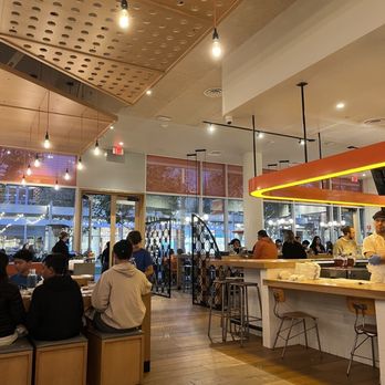 Delarosa Bishop Ranch - Inside - Pizza Near Me - San Ramon, California