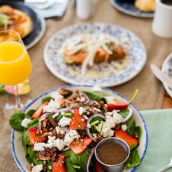 Tupelo Honey - Summerberry Salad