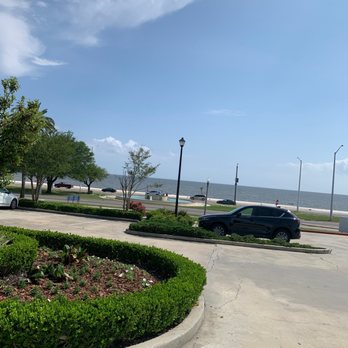 The White House Hotel Biloxi - Hotels Near Me - Biloxi, Mississippi The White House Hotel Biloxi - Hotels Near Me - Biloxi, Mississippi