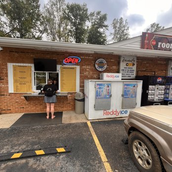 Chicken Coop - Exterior and order window - Fast Food Near Me - Lovingston, Virginia