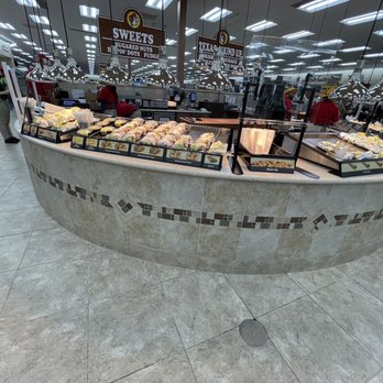 Buc-ee's - Tacos and brisket. - Gas Stations Near Me - Daytona Beach, Florida Buc-ee's - Tacos and brisket. - Gas Stations Near Me - Daytona Beach, Florida