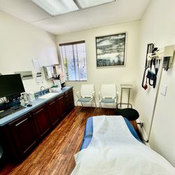 Ocean Breeze Medical Group - Ocean Breeze Medical Group exam room