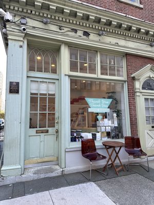 700 Sansom St by null