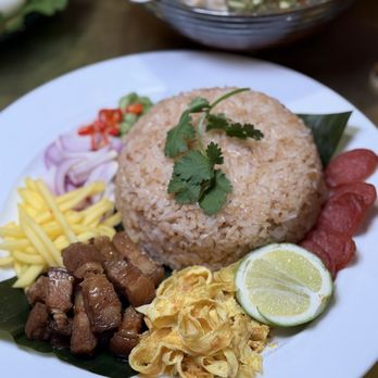 Isaan Der - shrimp paste fried rice with Chinese sausage and sweet braised pork belly - Thai Near Me - Toronto, Ontario