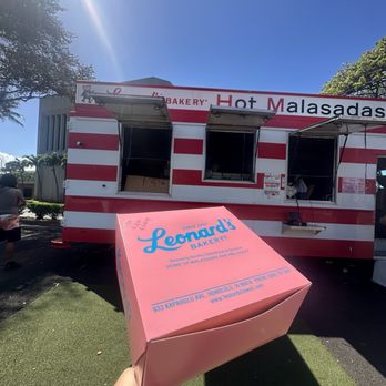 Leonard's Pearlridge Malasada Mobile - Desserts Near Me - Aiea, Hawaii