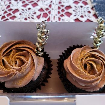 The Cottage Kitchen - Chocolate Cupcakes w Chocolate Buttercream - Bakeries Near Me - Charles Town, West Virginia