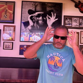 Hank Williams Jr Boogie Bar - Shades - Wine Bars Near Me - Nashville, Tennessee Hank Williams Jr Boogie Bar - Shades - Wine Bars Near Me - Nashville, Tennessee