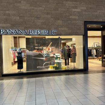 Banana Republic - Men's Clothing Near Me - Cerritos, California Banana Republic - Men's Clothing Near Me - Cerritos, California