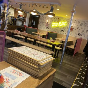 Fox And The Hen - Atmosphere - Breakfast & Brunch Near Me - Denver, Colorado Fox And The Hen - Atmosphere - Breakfast & Brunch Near Me - Denver, Colorado
