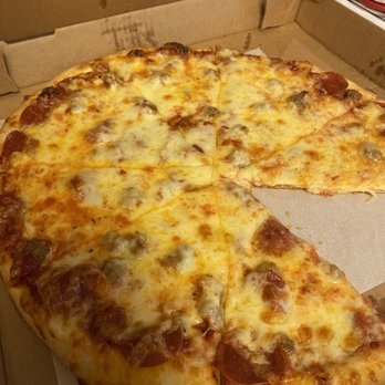Dominick's - Pizza Near Me - Inver Grove Heights, Minnesota Dominick's - Pizza Near Me - Inver Grove Heights, Minnesota