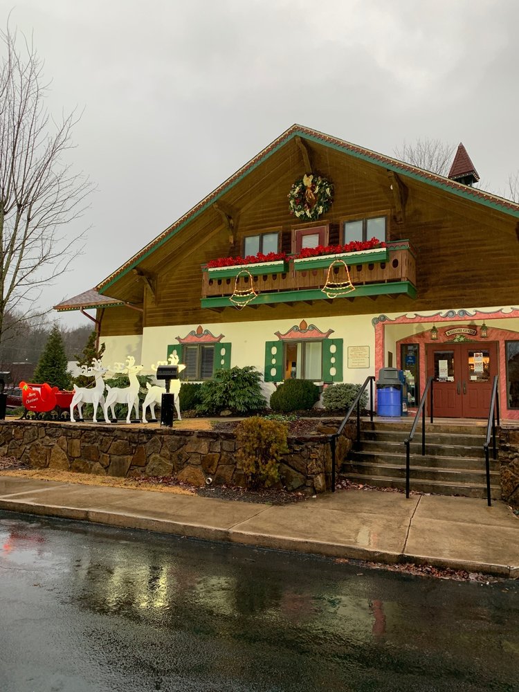 HELEN WELCOME CENTER VISITOR INFORMATION - Updated December 2024 - 726