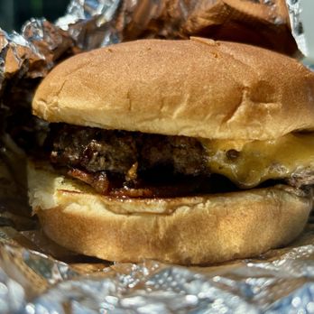 The Hangry Traveler - The Maple Monstah - Burgers Near Me - Gorham, Maine The Hangry Traveler - The Maple Monstah - Burgers Near Me - Gorham, Maine