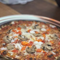 Harv's Pizza and Dogs - Veggie Thin Crust Pie!