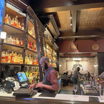 Proof - bar area - Cocktail Bars Near Me - Omaha, Nebraska