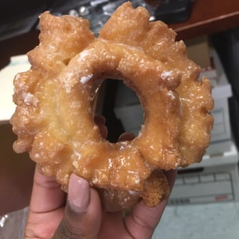 Sunset Donuts - Now this is a DONUT - Donuts Near Me - Suisun, California