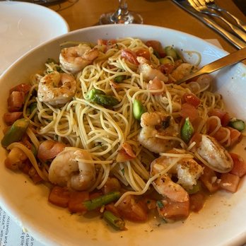 Olive Garden Italian Restaurant - Shrimp Scampi - Italian Near Me - Clay, New York Olive Garden Italian Restaurant - Shrimp Scampi - Italian Near Me - Clay, New York