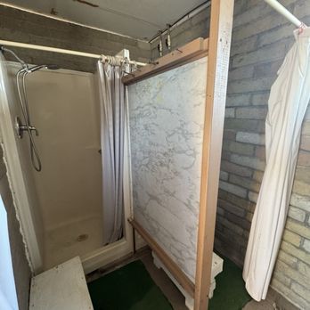 Snowbird West RV Park - Shower - RV Parks Near Me - Salome, Arizona Snowbird West RV Park - Shower - RV Parks Near Me - Salome, Arizona
