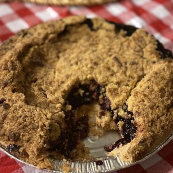 Mom's Apple Pie Bakery - Blackberry crumble - Bakeries Near Me - Leesburg, Virginia Mom's Apple Pie Bakery - Blackberry crumble - Bakeries Near Me - Leesburg, Virginia