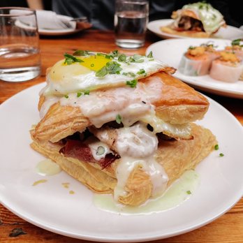 Curio - Breakfast napoleon - Bars Near Me - San Francisco, California