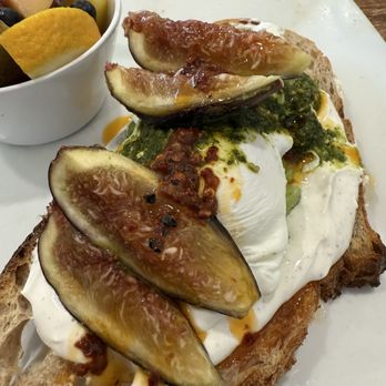 Heirloom Kitchen - Avocado Toast - Burgers Near Me - Stockton, California Heirloom Kitchen - Avocado Toast - Burgers Near Me - Stockton, California