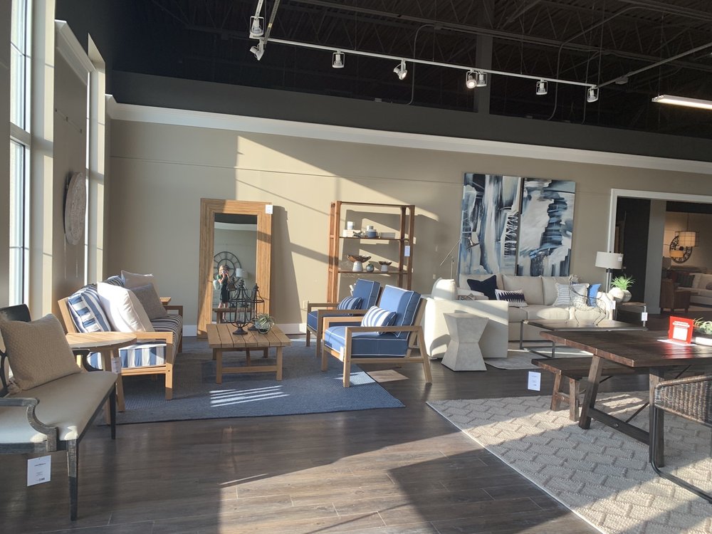 BASSETT FURNITURE Updated August 2024 4 Commerce Dr, Victor, New