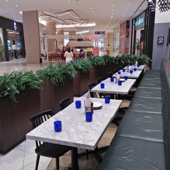 Pizza Express - Restaurant Interior - Pizza Near Me - Taguig, NCR