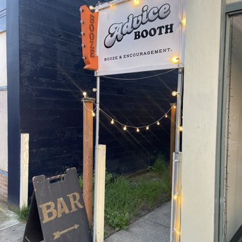 Advice Booth - Bars Near Me - Portland, Oregon