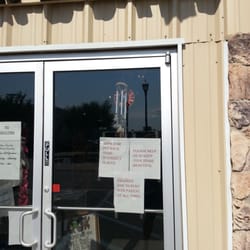 Teresa's Resale Shop - This place has potential but doesn't feel welcoming.