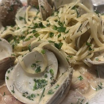 Owen's Fish Camp - Linguini & Clams. 19.10.2025 - Seafood Near Me - Lakewood Ranch, Florida Owen's Fish Camp - Linguini & Clams. 19.10.2025 - Seafood Near Me - Lakewood Ranch, Florida