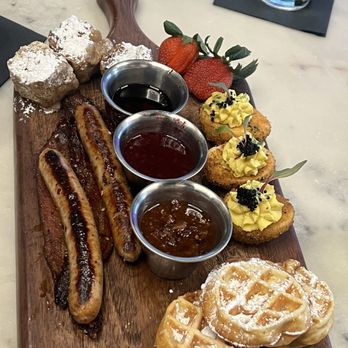 Ale & Ivy - Brunch board in the Brunch Menu. - Sports Bars Near Me - Spring, Texas