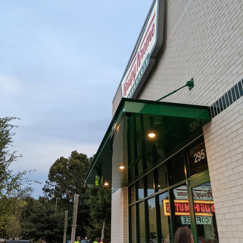 Krispy Kreme - the front of krispy kreme - Coffee & Tea Near Me - Atlanta, Georgia
