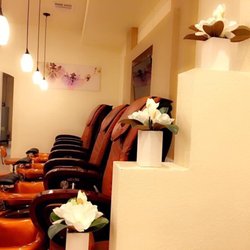 Anthony Nails & Spa