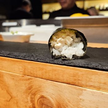 Yuki Handroll Bar - Scallop Handroll - Sushi Bars Near Me - Austin, Texas