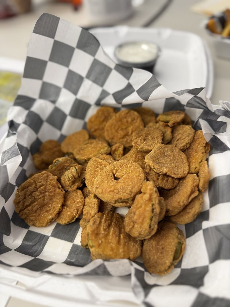 Social spots from Old Towne's Alibi