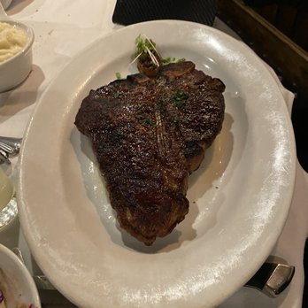 Pace's Steakhouse - Porterhouse Steak - Steakhouses Near Me - Hauppauge, New York Pace's Steakhouse - Porterhouse Steak - Steakhouses Near Me - Hauppauge, New York