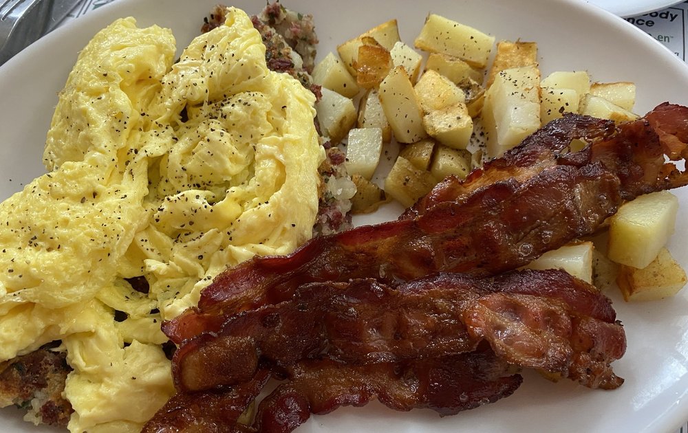 COFFEE BREAK CAFE Updated September 2024 20 Photos & 55 Reviews