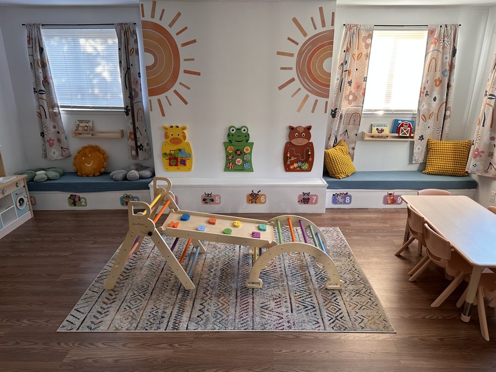 Little Dreams Daycare - childcare center in Castro Valley, CA