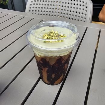 Verveine Cafe - Pistachio chocolate cold brew - Cafes Near Me - Cambridge, Massachusetts