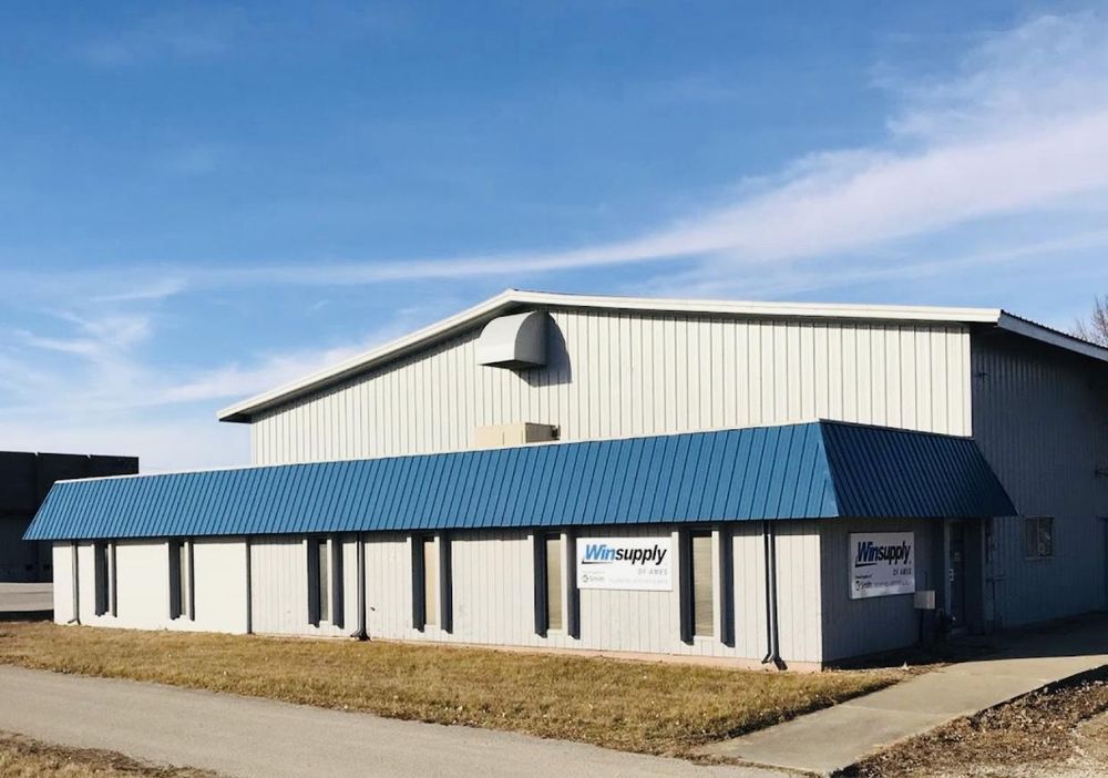 Slide of Ames Winnelson