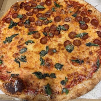 EZPZ Pizza & Soft-Serve - Pizza Near Me - El Segundo, California EZPZ Pizza & Soft-Serve - Pizza Near Me - El Segundo, California