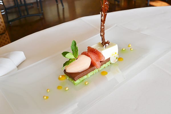 Restaurant Panorama by null